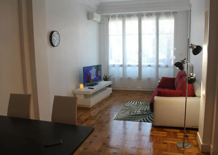 Le Rex アパート *